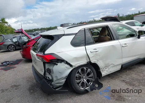 2022 Toyota Rav4 Hybrid Xle Premium from USA, damaged, VIN JTMB6RFV2NJ021934